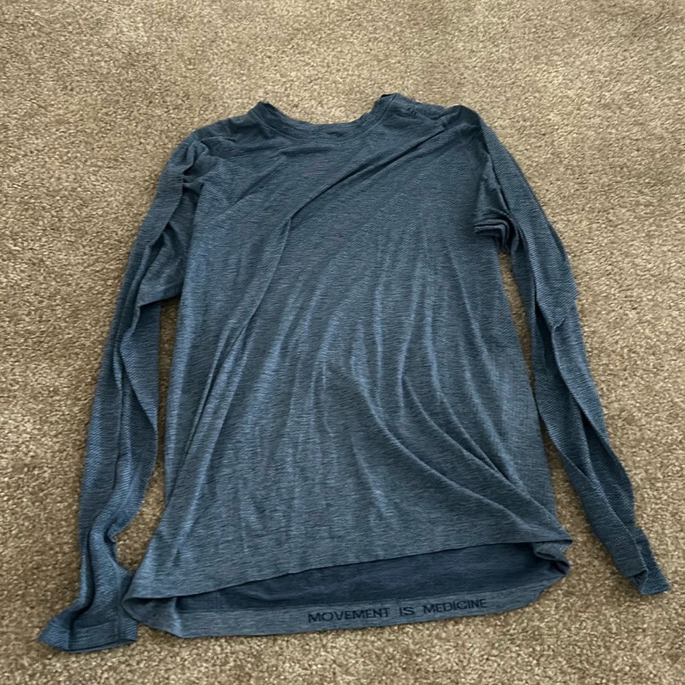 Lululemon long sleeve crewneck